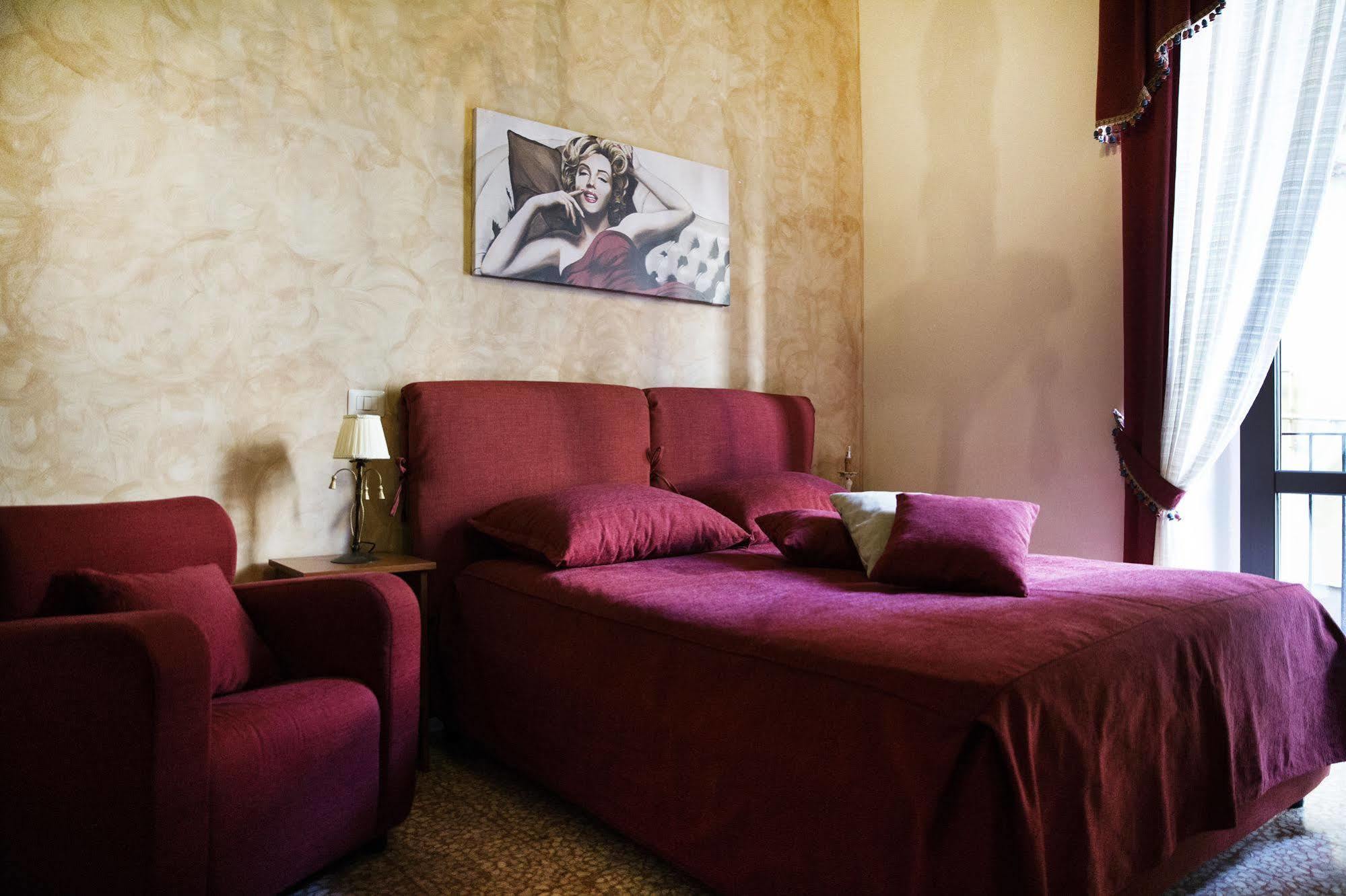 B&B Rochel Napoli Экстерьер фото